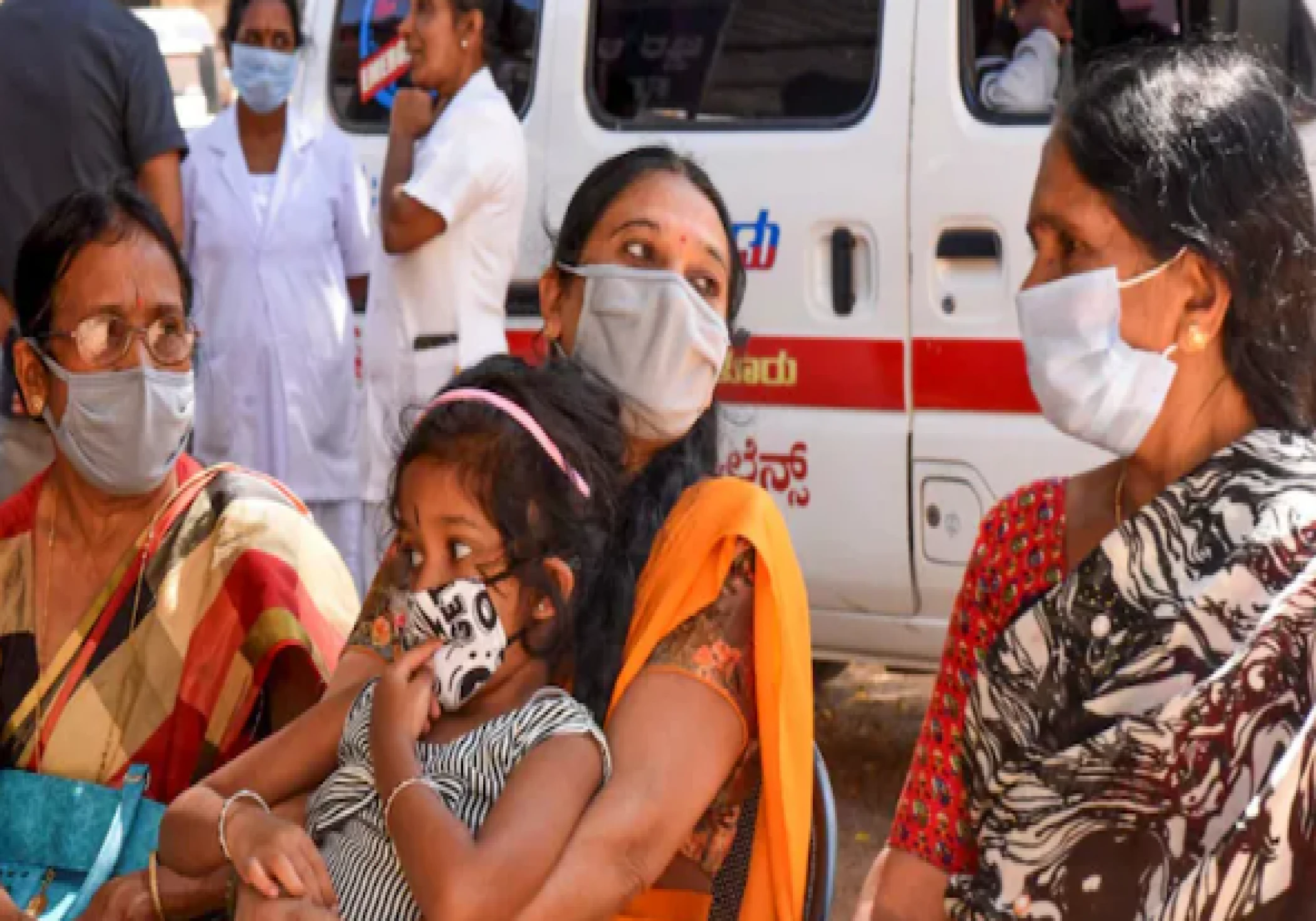 Delhi Registers 23 New COVID-19 Cases in 10 Days: Govt Calls for Alertness as Mild Variant Continues to Spread Delhi Registers 23 New COVID-19 Cases in 10 Days: Govt Calls for Alertness as Mild Variant Continues to Spread